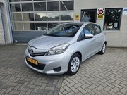 Toyota Yaris - 1.3 16V VVT-i 5D Aspiration Automaat