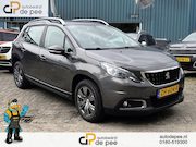 Peugeot 2008 - 1.2 PureTech Blue Lion GARANTIE/AUTOMAAT/PANORAMADAK/CARPLAY