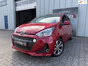 Hyundai i10 - 1.2 i-Premium / Airco / Stoelverw. / Stuurverw. / Cruise Con