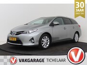 Toyota Auris - Touring Sports 1.8 Hybrid Lease | Panoramadak | Dealer Ond. 