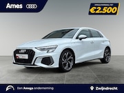 Audi A3 - Sportback 40 204pk TFSI e S edition Parkeerassistent | MMI n
