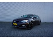 Opel Astra - Sports Tourer 1.4 Turbo Sport + Climate / Navi / Cruise / Ca
