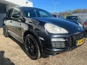 Porsche Cayenne - 4.8 GTS V8