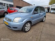 Ford Fusion - 1.6-16V Futura. Lage kilometerstand