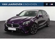 BMW 1-serie - 120 1 Serie M Sport Automaat / Sportstoelen / Achterui