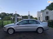 Volvo S80 - 2.0T (5cyl) Aut., Elite, Leder, Stoelverw, 17" LM Wielen, Bl