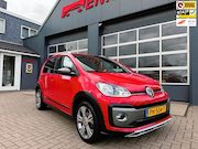 Volkswagen Up! - 1.0 BMT cross up! / Camera / Cruise / Clima / DAB / 75 PK /