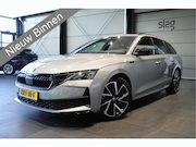 Skoda Octavia - Combi 1.5 TSI MHEV Sportline navi camera trekhaak 150 pk !!