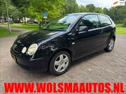 Volkswagen Polo - 1.4-16V Highline