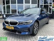 BMW 3-serie - Touring 330e / SoH 93% HARMAN KARDON TREKH