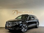 Volkswagen Touareg - 3.0 TSi e-Hybrid 4M R Pano|Memory|Trekhaak