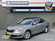 Skoda Octavia - 1.0 TSI | Pano | CarPlay | Keyless