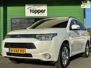 Mitsubishi Outlander - 2.0 PHEV Instyle|2e Eigenaar|Panoramadak|Camera|Na