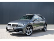 Volkswagen Tiguan - 2.0 TSI 4Motion R-Line - Pano - Trekhaak - Navi - Camera - S