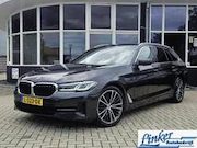 BMW 5-serie - 520 Touring 520i Executive LEDER/NL-AUTO- CARP