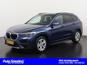 BMW X1 - xDrive25e Executive | Trekhaak | Sport stoelen | Camera | Zo