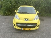 Peugeot 107 - 1.0-12V XR