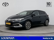 Toyota Auris - 1.8 Hybrid Executive | Trekhaak | Navigatie | Parkeersensore