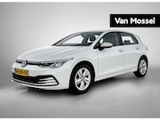 Volkswagen Golf - 1.5 eTSI Style