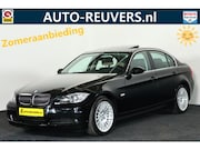 BMW 3-serie - 325xi xDrive Panorama / Opendak / Navigatie / Cruise / PDC /