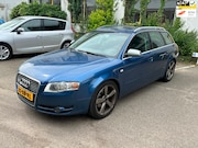 Audi A4 - 1.8 Turbo Advance/ Automaat