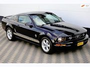 Ford Mustang - USA 4.0 V6 214PK Automaat Leder Airco Cruise