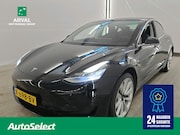 Tesla Model 3 - 60 kWh 238pk Standard RWD Plus | SOH 86% | Trekhaak | 19" Ve