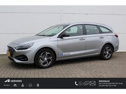 Hyundai i30 - Wagon 1.0 T-GDi MHEV Comfort Smart / Navigatie + Apple Carpl