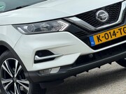 Nissan Qashqai - 1.3 DIG-T N-Connecta 160pk Automaat - Pearl White metallic -