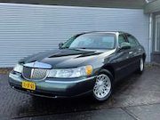 Lincoln Town Car - 4.6 Signature