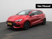 MG 3 - 1.5 Hybrid+ Aut. Luxury 17'' Velgen | Zwart Dak & Spiegels |