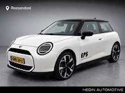 MINI Cooper S - E 3-Deurs Classic 40.7 kWh | Head Up Display | Com