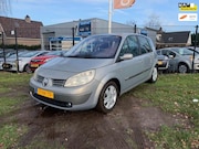 Renault Scénic - 2.0-16V Privilège Luxe lmv/clima/trekhaak