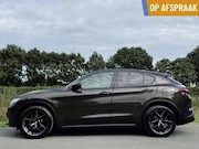 Alfa Romeo Stelvio - 2.0t Q4 280pk, Veloce, Unieke kleur!! 20"