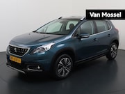 Peugeot 2008 - 1.2 PureTech Allure | Panoramadak | Navigatie | Climate cont