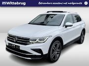Volkswagen Tiguan - 1.4 TSI eHybrid Elegance / AUTOMAAT/ 245 PK/ PANO/ TREKHAAK/