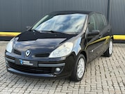 Renault Clio - 1.2-16V Authentique AIRCO | TREKHAAK
