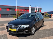 Volkswagen Passat - 2.0 FSI Comfortline Business