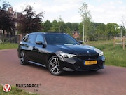 BMW 3-serie - Touring 320e M-Pakket | Panoramadak | Sfeerverlichting | Fac