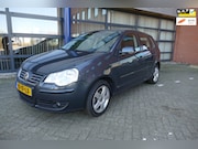 Volkswagen Polo - 1.4-16V Optive 5 Deurs Airco Apk 6-11-2026