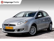 Fiat Bravo - 1.4 90pk Corporate Trekhaak/ Climate control/ Pdc/ Cruise co