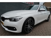 BMW 3-serie - Touring 320i Corporate Lease Executive Bij ons bedrijf in on