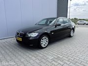 BMW 3-serie - 318i Business Line NAP
