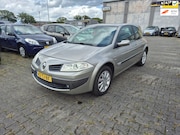 Renault Mégane - 1.6-16V Dynamique Comfort-AUTOMAAT