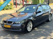 BMW 3-serie - 320i High Executive