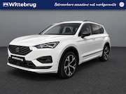 Seat Tarraco - 1.4 TSI e-Hybrid PHEV DSG FR Business / Zwenkbare trekhaak /