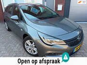 Opel Astra - Sports Tourer 1.0 Business Executive / Navi / PDC / Clima / 