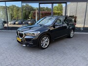 BMW X1 - xDrive25e Sportline, Pano, Sportleer, HUD, Memory, Carplay, 