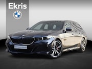 BMW 5-serie - 520i | M Sportpakket Pro | Trekhaak | Panodak | Head-Up | Dr