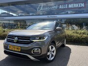 Volkswagen T-Cross - 1.0 TSI Style Airco - Parkeersensoren - Navigatie - Licht me